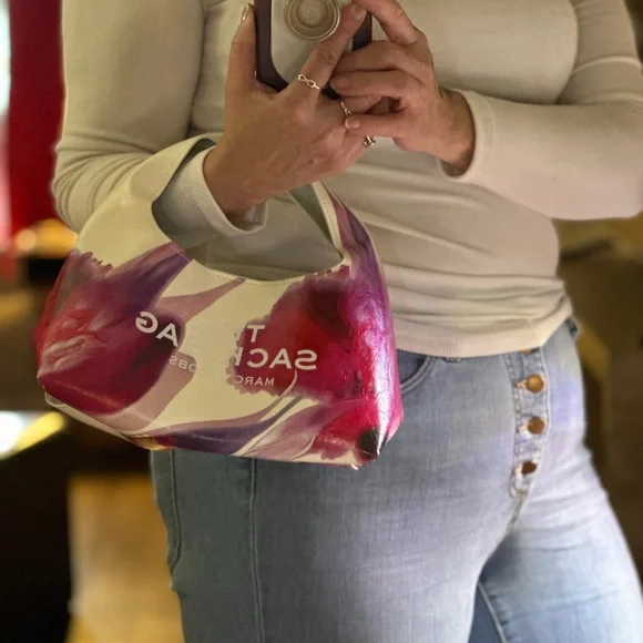 Floral Sack Bag in White and Pink - Picture 3 of 3